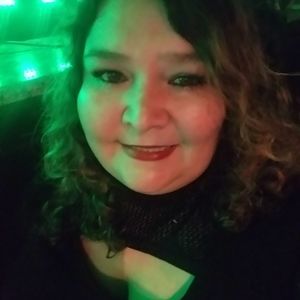 Meet your Posher, Esmeralda